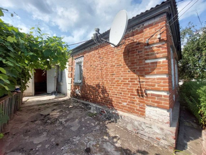 Продам будинок м. Зміїв біля річки Сіверський Дінець - фото 1