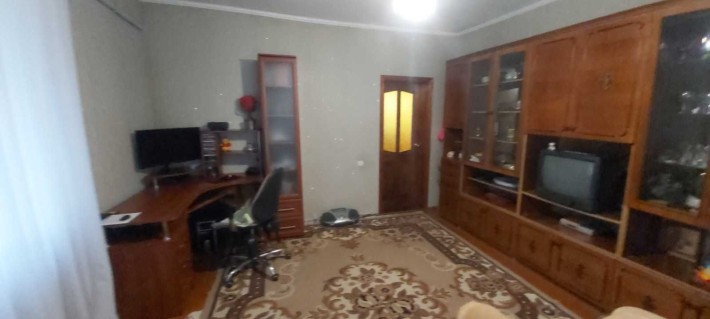 Продам будинок в найкращому місці Олександрівка - фото 1