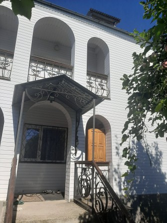 Будинок вашої  мріі для великої сім'ї біля міста  Кам'янець-Подільськи - фото 1