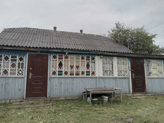 Дом ст.Емельяновка на две семьи есть Гараж.Газ.Вода.Канализ.интернет Коростень