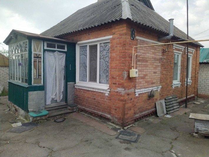 Продается кирпичный дом с газом под реконструкцию. - фото 1