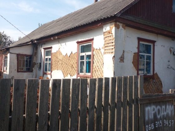 Продаж  пів будинку Малин