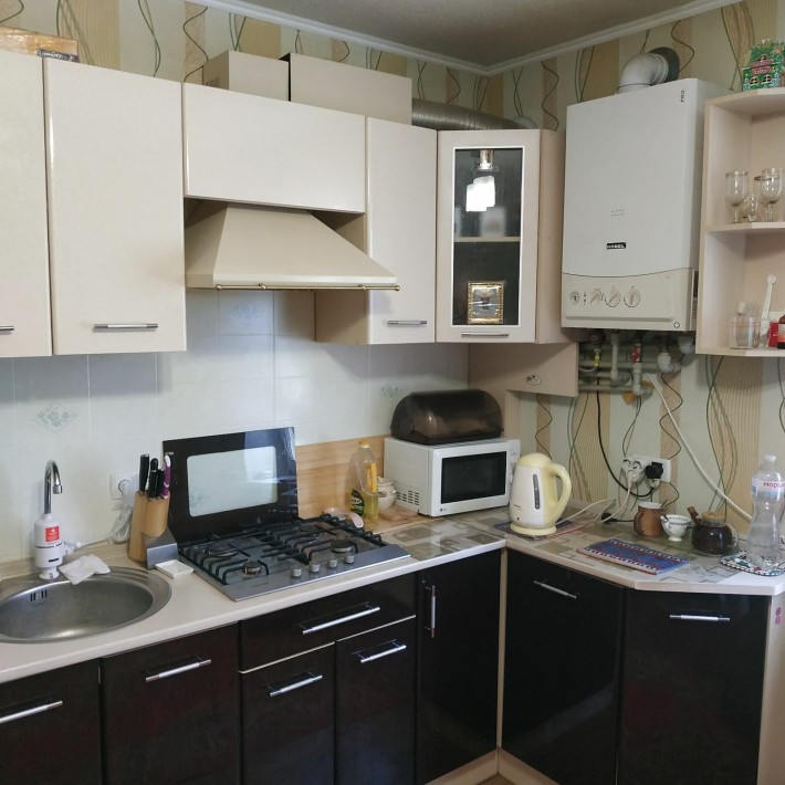 Продам дом в Мерефе - фото 1