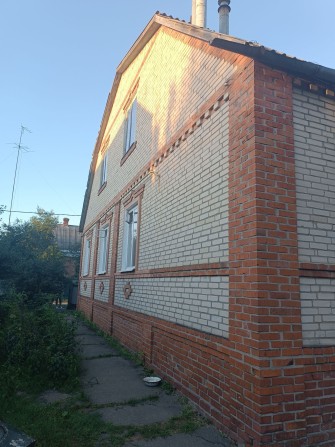 Продам добротный дом на два отдельных входа Мерефа - фото 1