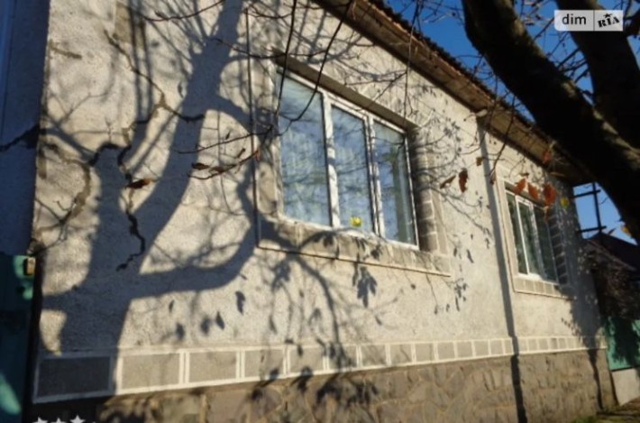 Продаж одноповерхового будинку три кімнати,  в м. Мукачево - фото 1