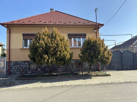 Продаж будинку м.Мукачево Мукачево