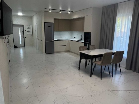 Продам стильний будинок з ремонтом Сарни