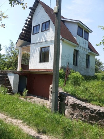 Срочно продам дом або обмін на квартиру - фото 1