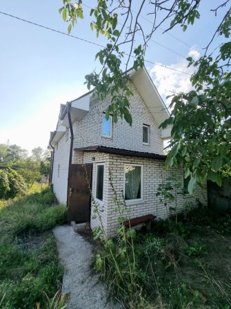 Продаж 2-поверхового цегляного будиноку м. Українка, вул. Приозерна - фото 1