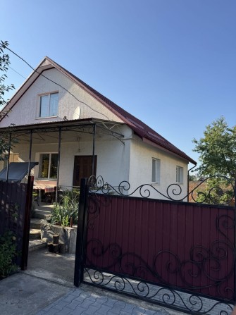 Продам   будинок  з приміщенням для ремонту автомобілів - фото 1