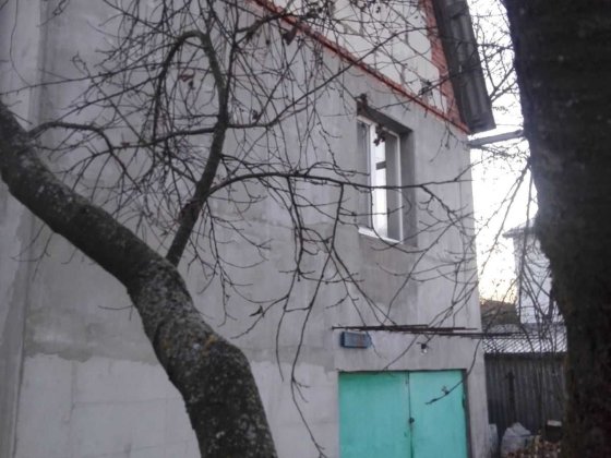 Продам чудовий будинок. Поруч все необхідне для життя!!! Хмельницький