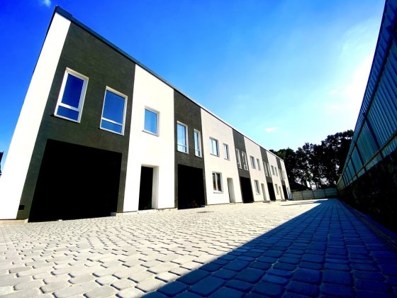 Продаж таунхаусу на перемичці Агрономічне в близкості від м. Вінниця Агрономичное