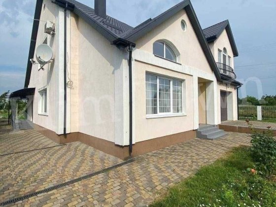 Продається розкішний будинок у мкр-ні Солонці Переяслав-Хмельницький