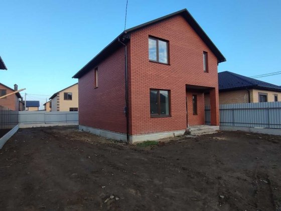 Продаж чистового 2 поверхового будинку в районі Агрономічне Агрономичное