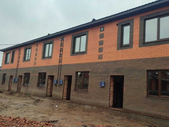 Продається таунхаус на Агрономічному Агрономичное