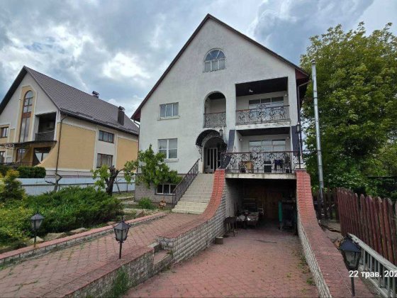 Продам Будинок Лезнево . Гарний житловий стан . Хмельницький