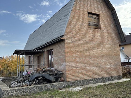 Будинок,земля,ділянка,дача Зарванці