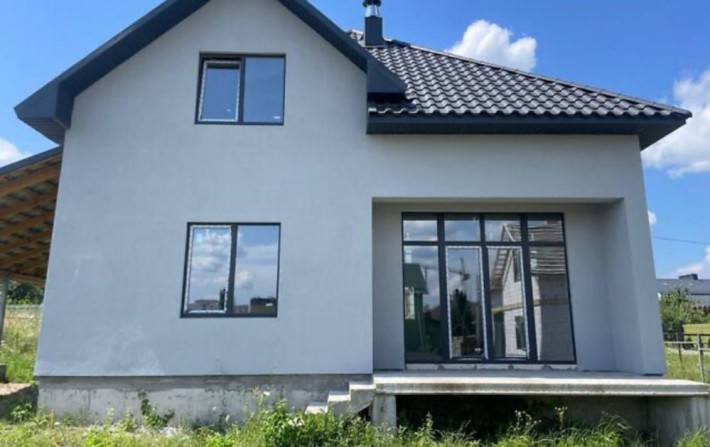 Продаж будинку разом із земельною ділянкую.  Виставка - фото 1