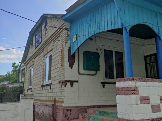 Будинок, гараж, земля 20 соток або обмін Ладыжин