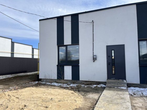 Продаж 1 поверхового таунхаусу, без комісії для покупця. Зарванцы