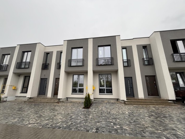 Продаж таунхвусів в Зарванцях без комісії!!! - фото 1