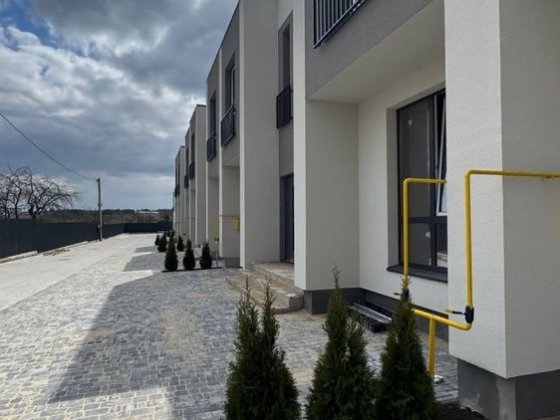 Продаж сучасного таунхаусу від забудовника,без комісіі,біля озера Зарванцы