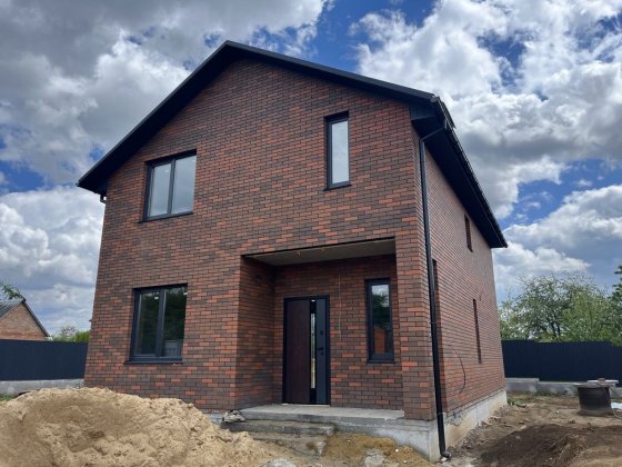 Продаж 2 поверхового будинку, без комісії для покупця. Зарванцы