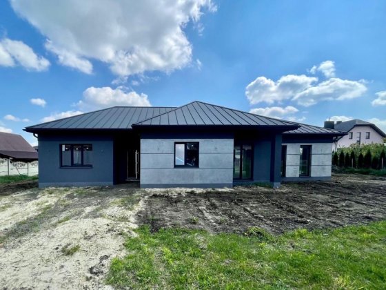 Продаж будинку з мега якісних матеріалів, який будувався для себе Рованцы