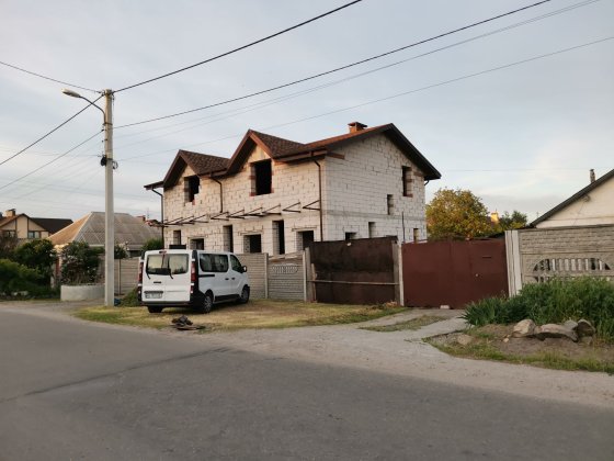 Продам дом на клочко 6