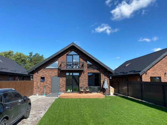 Без% Продається дуплекс із баварської кладки 110м2.3сот. (Відео) Обуховка