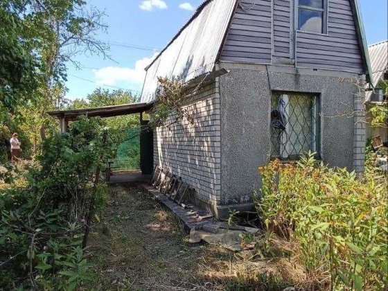 Продам дачу в Подгородном.