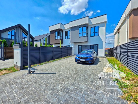 Продается новый дуплекс по ул. Луганская в городке "Золотые Ключи" Слобожанское