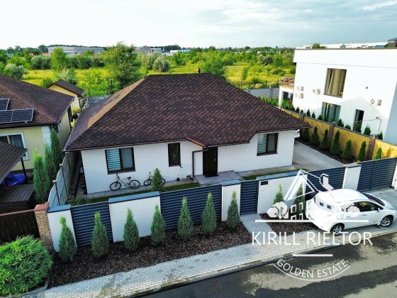 Продается дом с ремонтом в коттеджном городке "Золотые Ключи" Слобожанское