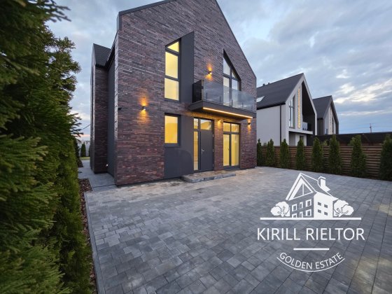 Продается стильный дом «Barn» в коттеджном городке «Золотые ключи» Слобожанское