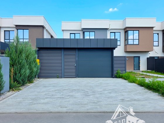 Продается таунхаус (дуплекс) в центре городка «Золотые Ключи» Слобожанское