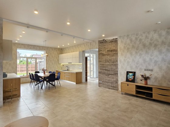 Продам современный дом в 20 км от Днепр / Обуховка/ Кировское