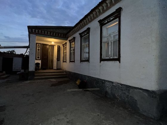 Продам дом в Подгородном,  отличная локация Підгородне