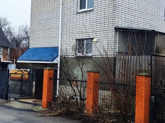 Продам 3х этажный дом 150кв.м Підгородне