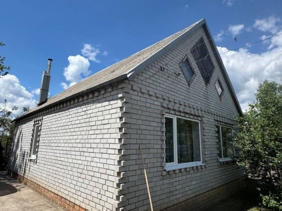 Продам кирпичный дом