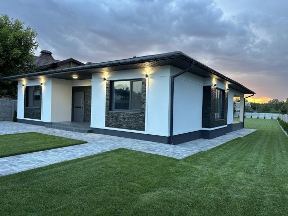 Продам будинок Обухівка, вул.Некрасова, 190м2, 15 соток,ліс,річка, дом Обуховка