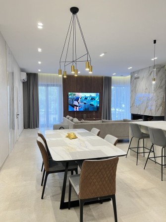 Продам новый дом в Обуховке, Кировское - фото 1
