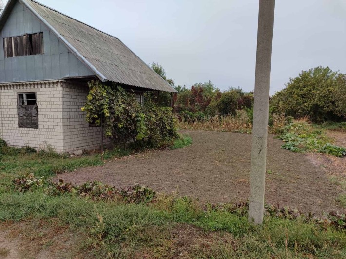 Продам дачу з будинком 50 метрів від річки Дніпро - фото 1