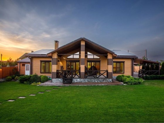 Продам ДОМ 164м2 с БАССЕЙНОМ Новоалександровка Новоолександрівка