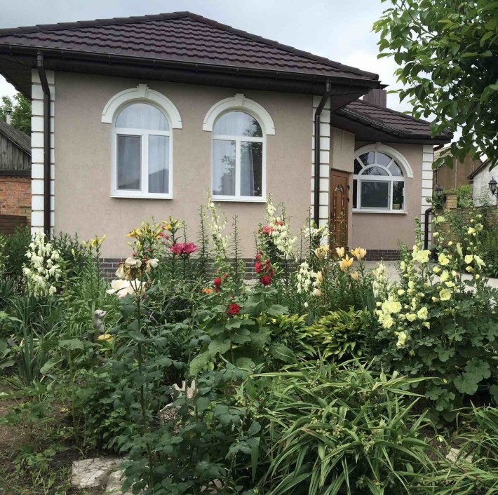Продам без комиссии  шикарный дом в Новоалександровке возле реки - фото 1