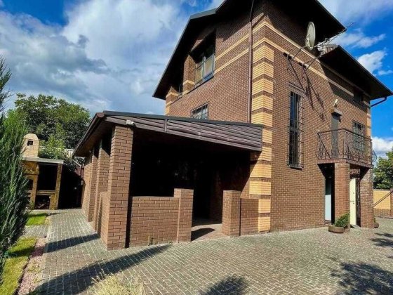 Продам Дом в Новоселовке. Супер предложение рыбалка, пляж!