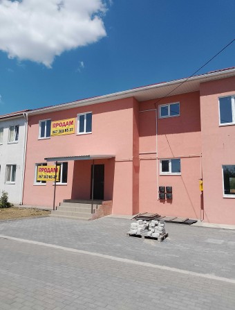 Продам 2-х этажный котедж возле голубого озера - фото 1