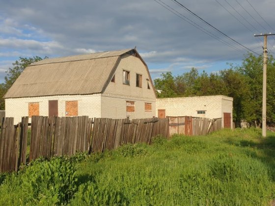 Продается дом с приват. землей 10 соток Тернівка
