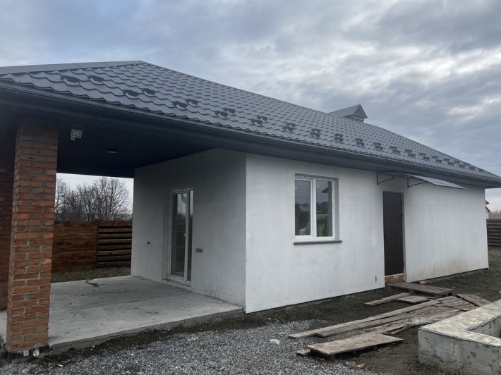 Новобудова в Станишівці - фото 1