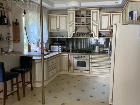 Продається будинок в с.Пряжів серед новобудов Пряжів