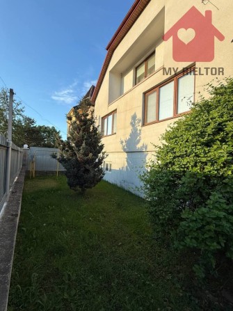 Продаж просторого будинку в Сторожниці! - фото 1